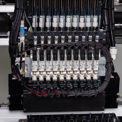 อัตโนมัติครบ 10 หัว SMT SMD Pick And Place Machine 01005 เครื่องผลิต PCBA