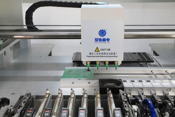 4 หัว 60 Feeders CHMT560P4 Desktop SMT ชิปมอนเตอร์ SMD หักและวางเครื่อง