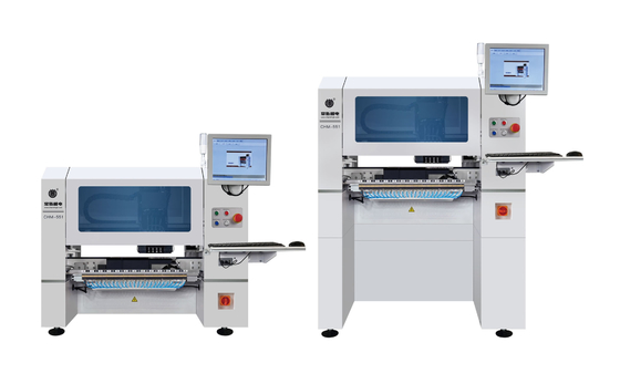 0201 BGA การติดตั้งขนาดเล็ก 4 หัว SMD ชุดและวางเครื่องจักร CHM-551 CPK≥1.0