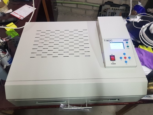 อัตราการผลิตของเครื่องยนต์ SMT ระดับ 4 หัว CHMT560P4, 3040 Printer, T962C Reflow Oven