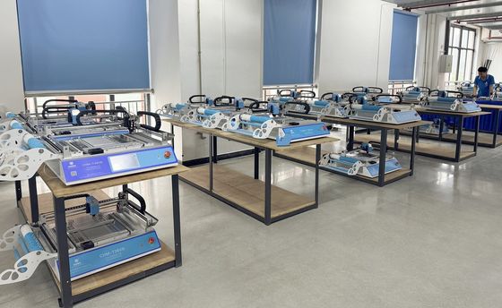 Charmhigh Desktop 2 Head SMT Pick And Place Machine การผลิตชุดเล็ก การทําต้นแบบ การวิจัย การสอน