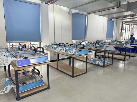CHMT48VB Benchtop SMT Pick and Place Machine 58 เครื่องให้อาหาร 2 กล้องมองเห็น