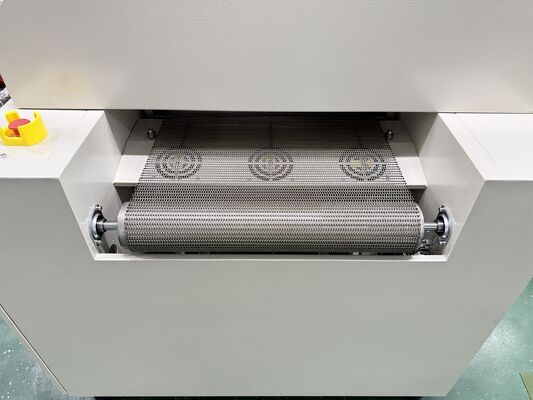 หม้อบํารุงความแข็ง IR อุตสาหกรรมที่มี 6 เขตทําความร้อน 280 °C อุณหภูมิสูงสุดและควบคุม PID สําหรับการแห้งผิวเคลือบสี