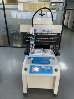 ความยาวรวม 3.5m ความแม่นยําสูง SMT สายการผลิตขนาดเล็ก 0201, BGA, 144 pin IC