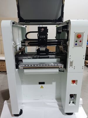 เครื่องหยิบและวาง 4 หัวระดับไฮเอนด์ CHM-551P การสร้างต้นแบบที่แม่นยำ